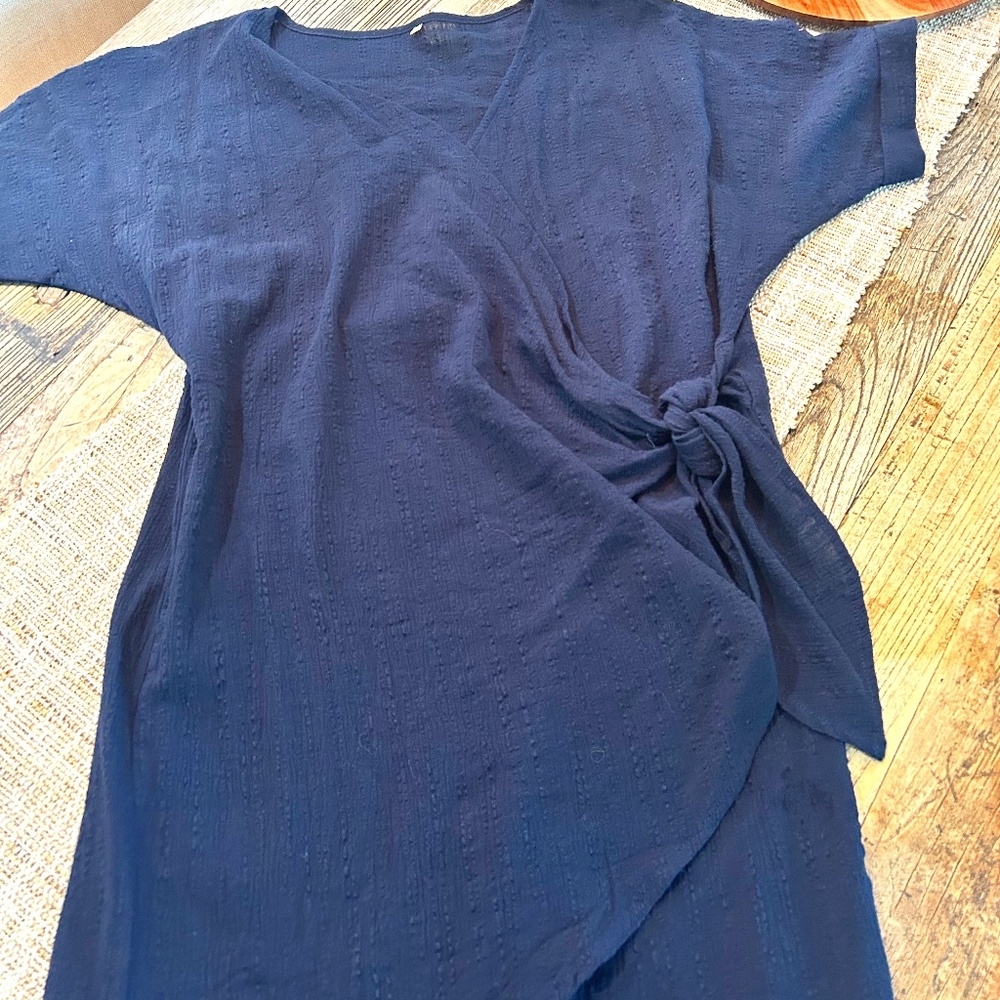 🧢NWOT - NAVY BLUE FAUX WRAP DRESS/COVERUP🧢